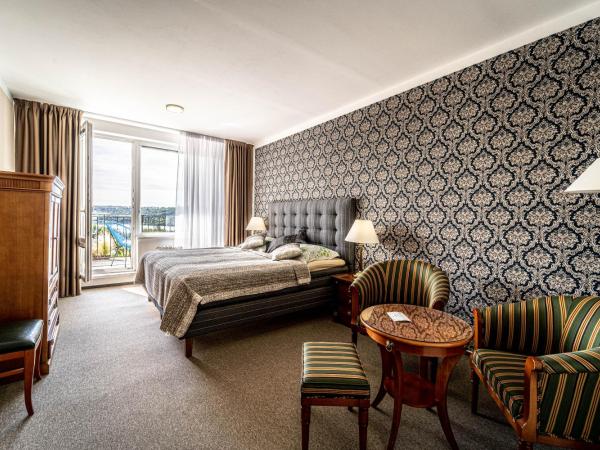 Hotel Fontána : photo 1 de la chambre chambre double deluxe avec balcon