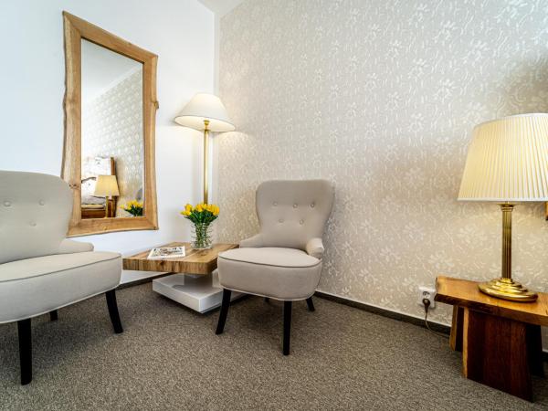 Hotel Fontána : photo 7 de la chambre chambre double deluxe avec balcon