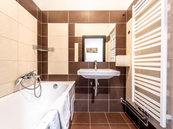 Hotel Fontána : photo 10 de la chambre chambre double deluxe avec balcon