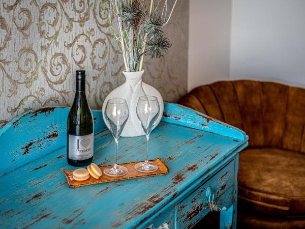 Hotel Fontána : photo 9 de la chambre suite lit king-size