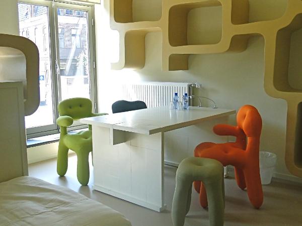 LABnul50 Groningen : photo 3 de la chambre chambre quadruple avec salle de bains commune