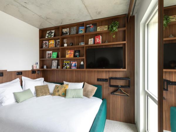 JOST Hôtel Bordeaux Centre Gare Saint Jean : photo 2 de la chambre chambre double standard - jost signature