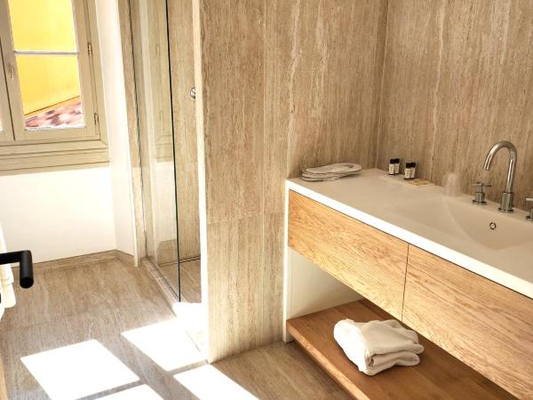 La Bastide Du Port - Hôtel de Charme : photo 3 de la chambre suite junior avec balcon