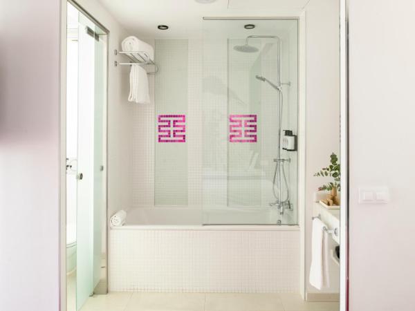 Allegro Barcelona : photo 8 de la chambre suite avec terrasse 