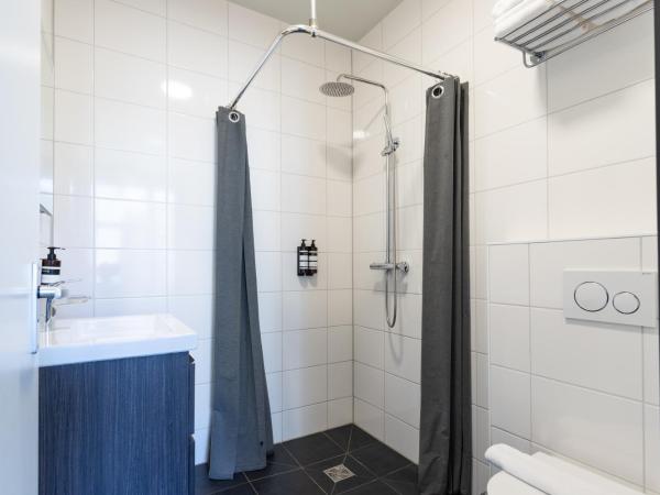 Weber Hotel : photo 8 de la chambre chambre pour 4 personnes