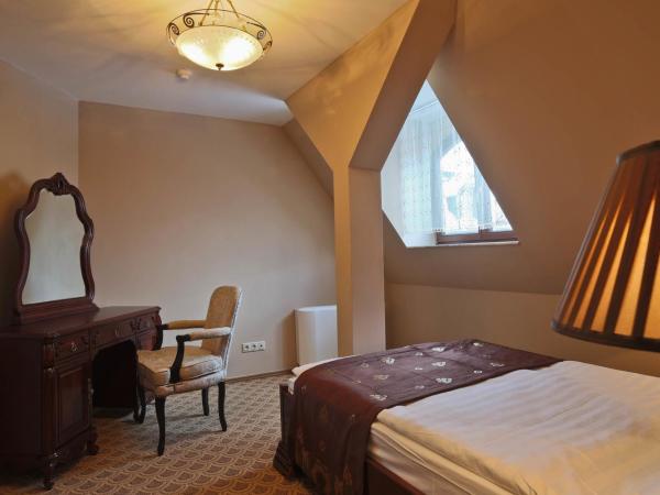 Rubezahl-Marienbad Luxury Historical Castle Hotel & Golf-Castle Hotel Collection : photo 1 de la chambre chambre simple