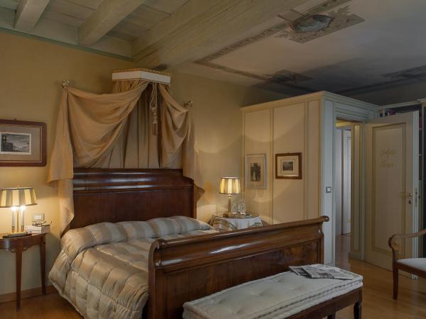 Domus Nova Palace - Italian Homing : photo 7 de la chambre chambre double – vue sur ville