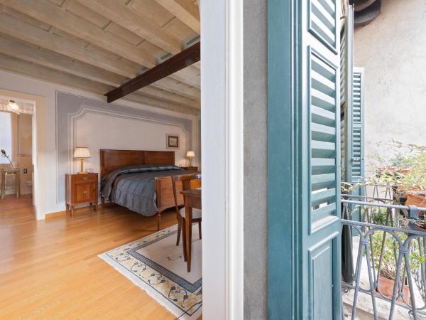 Domus Nova Palace - Italian Homing : photo 2 de la chambre chambre lit king-size deluxe