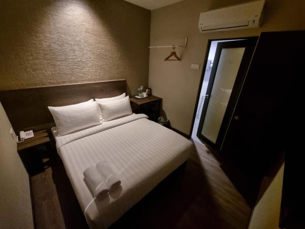 MIICO Hotel @ Mount Austin : photo 1 de la chambre chambre lit queen-size