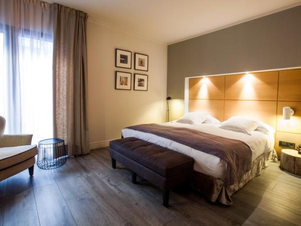 Hotel Barcelona Catedral : photo 4 de la chambre chambre double ou lits jumeaux avec lit d'appoint