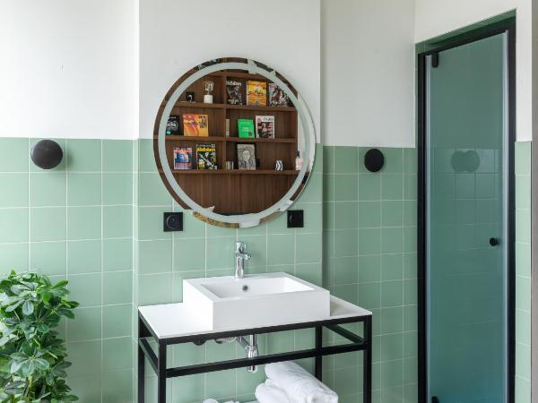 JOST Hôtel Bordeaux Centre Gare Saint Jean : photo 8 de la chambre chambre double standard - jost signature