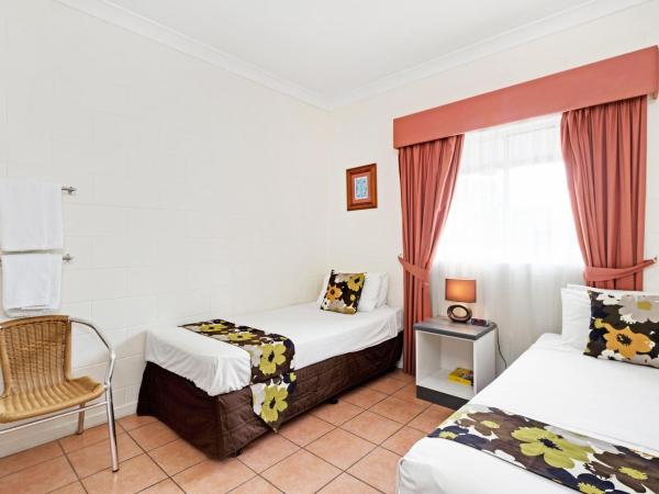 Cairns Queens Court : photo 2 de la chambre chambre lits jumeaux Économique avec salle de bains commune - ménage non assuré