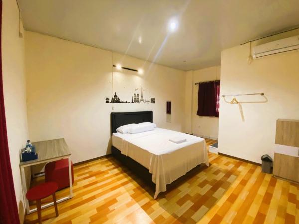 IVI Hotel : photo 1 de la chambre chambre lit queen-size deluxe