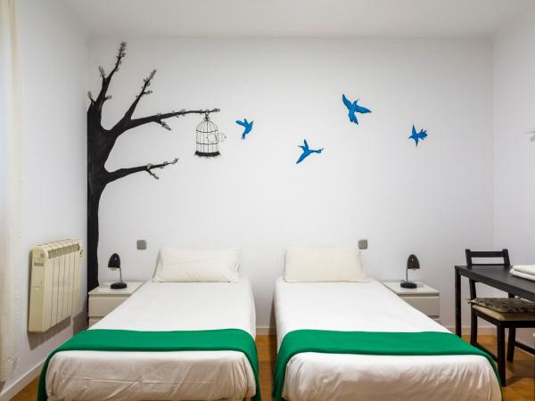 Monrooms Barcelona : photo 4 de la chambre chambre lits jumeaux
