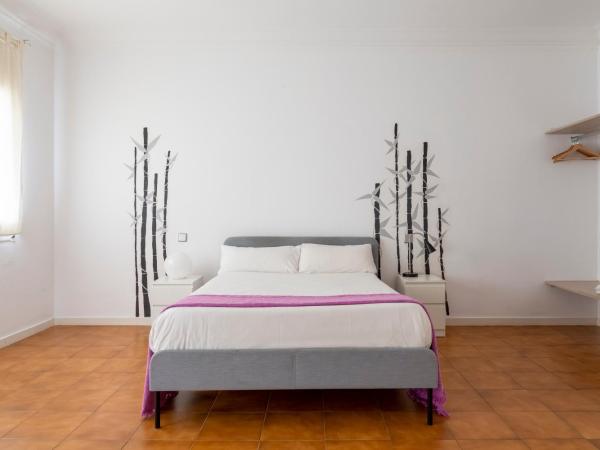 Monrooms Barcelona : photo 1 de la chambre suite avec balcon