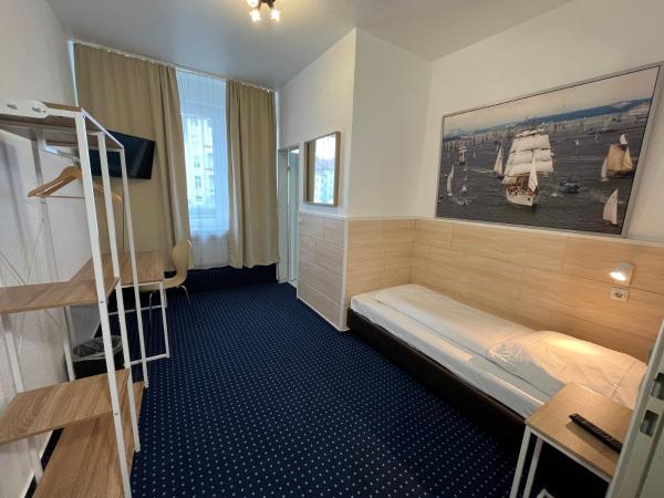 Hotel Schwarzer Bär : photo 9 de la chambre chambre simple