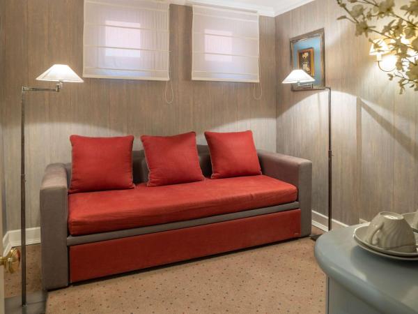 As Janelas Verdes Inn - Lisbon Heritage Collection - Riverside : photo 3 de la chambre suite junior