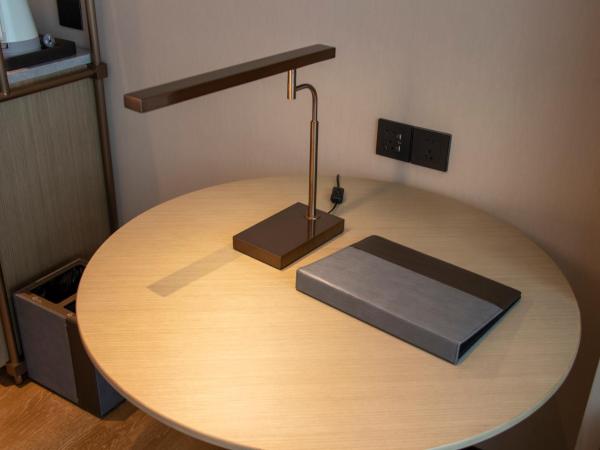 LN Dongfang Hotel Pazhou-Free Shuttle Buses and Registration Counter for Purchasing Agents during the Canton Fair : photo 9 de la chambre chambre lits jumeaux exécutive