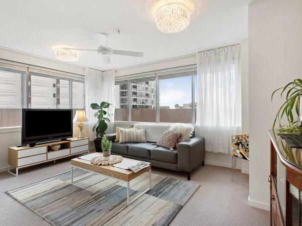 Link Portside Wharf Apartment Hotel : photo 2 de la chambre one bedroom deluxe queen apartment with river view