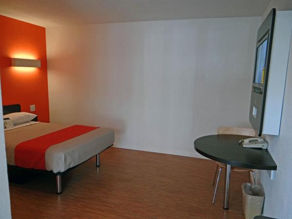 Motel 6 Baltimore MD : photo 2 de la chambre chambre double - non-fumeurs