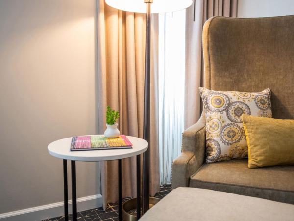 Magnolia Hotel Houston, a Tribute Portfolio Hotel : photo 2 de la chambre newly renovated, executive suite, 1 king, high floor