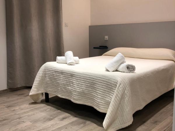 Hotel le Dauphin : photo 1 de la chambre chambre double