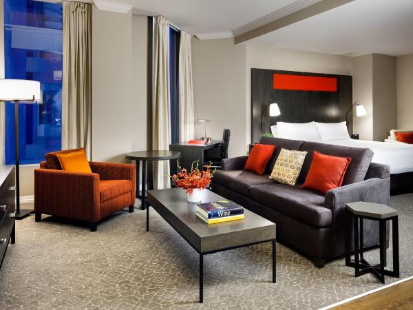 One King West Hotel and Residence : photo 3 de la chambre suite supérieure historique - vue sur intérieur