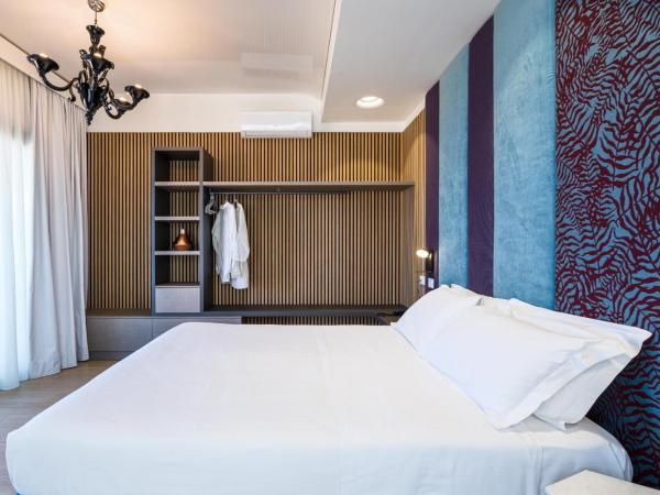 Taormina Palace Hotel : photo 5 de la chambre chambre double deluxe avec balcon - vue sur mer