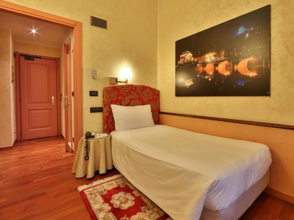 Best Western Plus Hotel Genova : photo 5 de la chambre chambre simple classique
