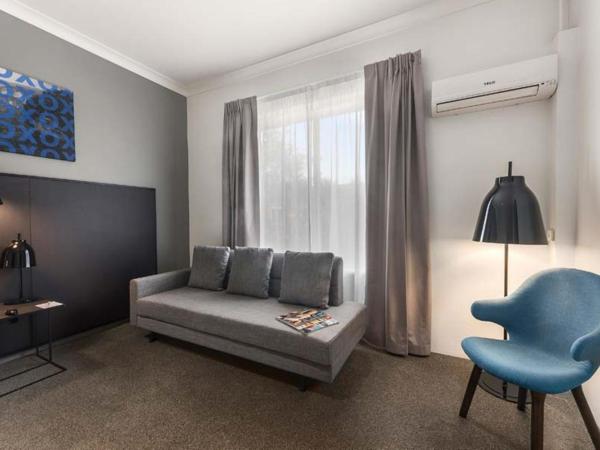 Silkari Urban CKS Sydney Airport Hotel : photo 4 de la chambre chambre lit king-size supérieure