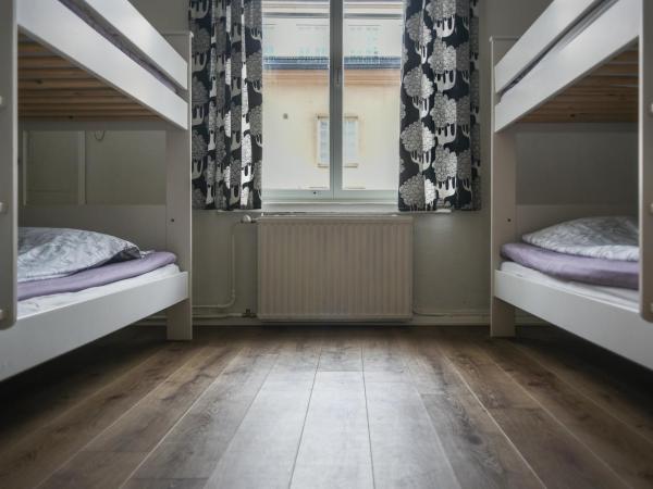 Hostel Diana Park : photo 2 de la chambre lit simple dans dortoir de 4 lits