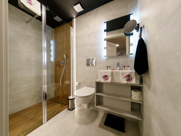 Kamienica no 111a : photo 4 de la chambre chambre double deluxe