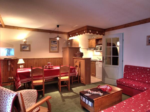 Le Cheval Blanc - Village Montana : photo 1 de la chambre appartement confortable 2 chambres avec cabane (8 personnes)