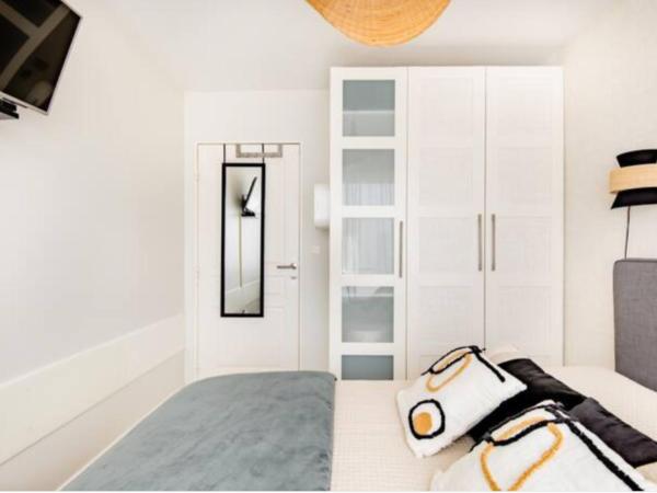 Chambres d'hôtes du Parc Bordelais : photo 5 de la chambre chambre double avec salle de bains privative séparée