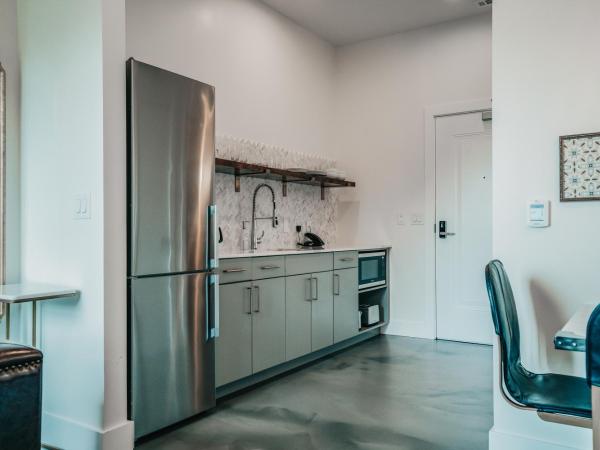 Colton House Hotel : photo 2 de la chambre studio lit king-size