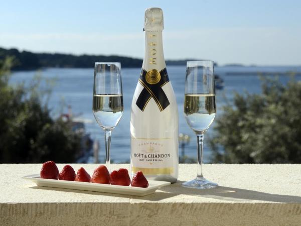 Boutique Hotel Mauro : photo 7 de la chambre chambre double supérieure avec balcon