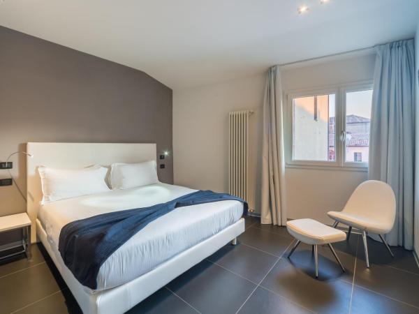 Hotel Metropolitan : photo 2 de la chambre appartement 1 chambre - annexe