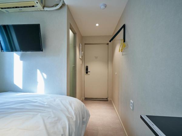 Life in Euljiro : photo 1 de la chambre double room 204