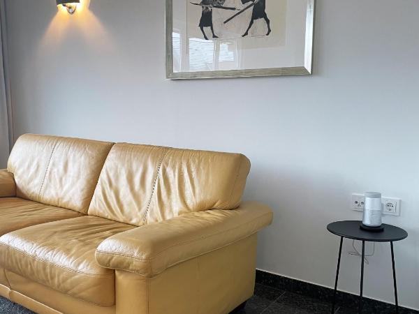 AvidonApartments : photo 1 de la chambre studio avec balcon 