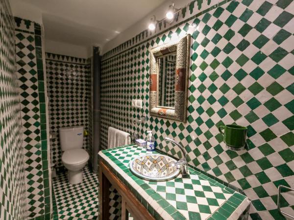 Dar Elinor : photo 7 de la chambre suite deluxe avec lit king-size