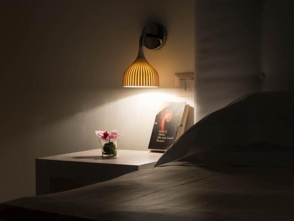 MyForte Relais de Charme & SPA : photo 4 de la chambre suite avec accès piscine - vue sur jardin