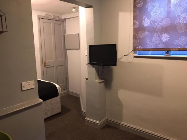 Queens Guesthouse Manchester : photo 2 de la chambre chambre simple