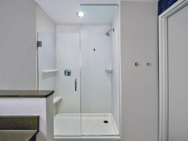 Fairfield by Marriott Inn & Suites Orlando at FLAMINGO CROSSINGS® Town Center : photo 3 de la chambre chambre d'angle plus spacieuse avec 2 lits queen-size