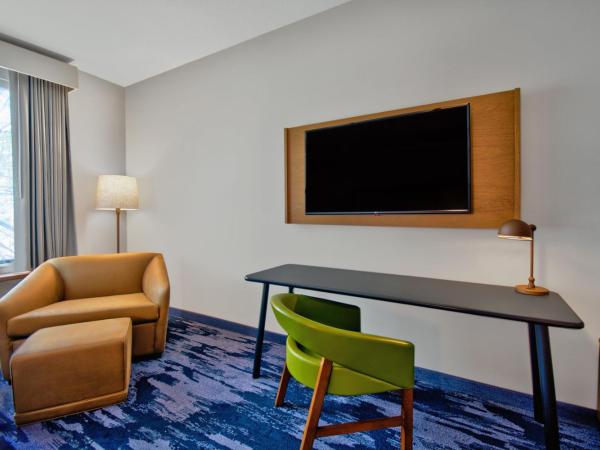 Fairfield by Marriott Inn & Suites Orlando at FLAMINGO CROSSINGS® Town Center : photo 1 de la chambre chambre lit king-size