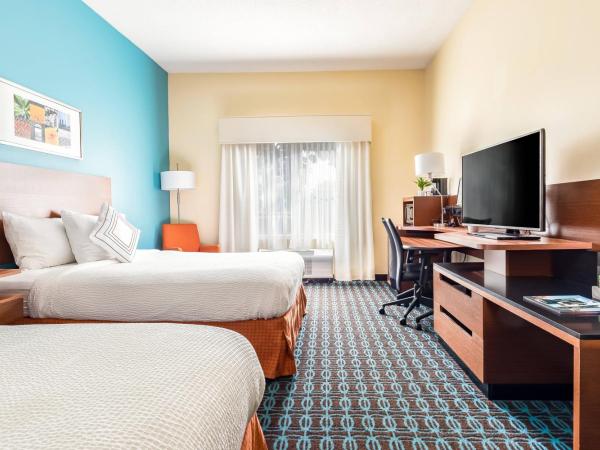 Fairfield Inn Charlotte Northlake : photo 2 de la chambre chambre deluxe avec 2 lits queen-size