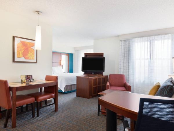 Residence Inn by Marriott Oklahoma City Downtown/Bricktown : photo 1 de la chambre studio lit king-size