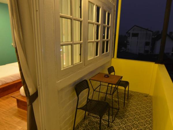 Norn-Nanta House : photo 3 de la chambre chambre double avec balcon