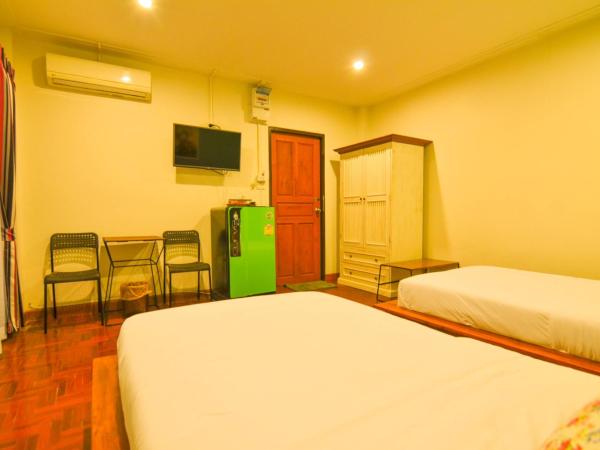 Norn-Nanta House : photo 4 de la chambre chambre lits jumeaux avec balcon
