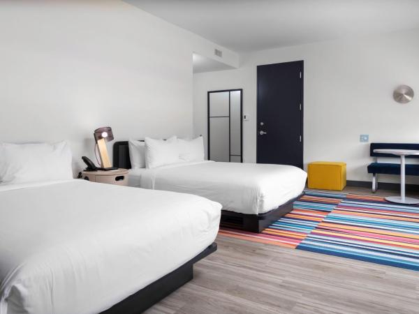 Aloft Savannah Airport : photo 3 de la chambre chambre avec 2 grands lits queen-size 