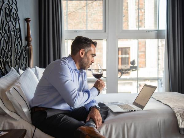 Zocalo Central & Rooftop Mexico City : photo 1 de la chambre chambre lit king-size deluxe